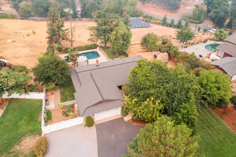 16220 Plateau Cir, Redding, CA 96001 photo 34