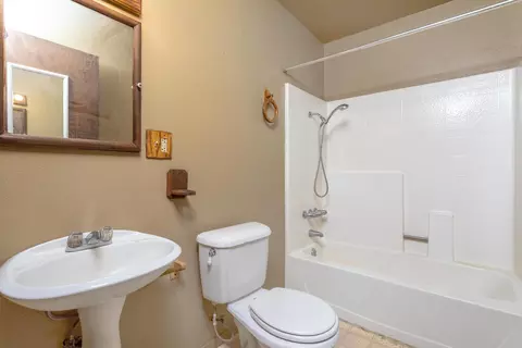 19532 Spring Gulch Rd, Anderson, CA 96007 photo 11