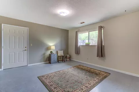 2730 Reservoir Ln, Redding, CA 96002 photo 14