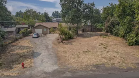 2730 Reservoir Ln, Redding, CA 96002 photo 21