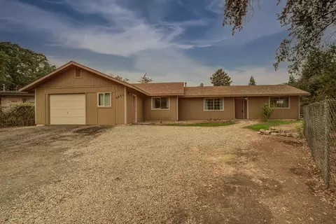 2730 Reservoir Ln, Redding, CA 96002 photo 1