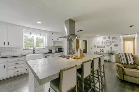 2958 Wilson Ave, Redding, CA 96002 photo 8
