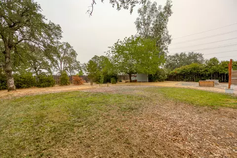 2958 Wilson Ave, Redding, CA 96002 photo 24