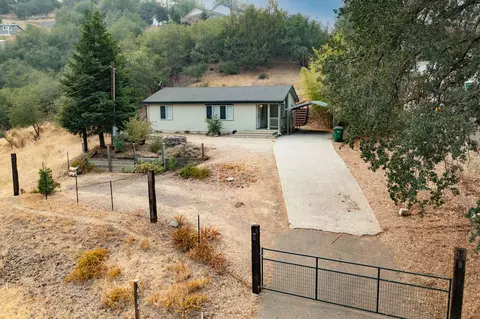 14784 Ravine Rd, Redding, CA 96003 photo 2