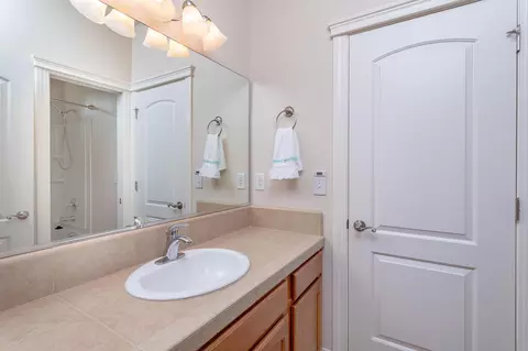 907 Leisha Ln, Redding, CA 96001 photo 12
