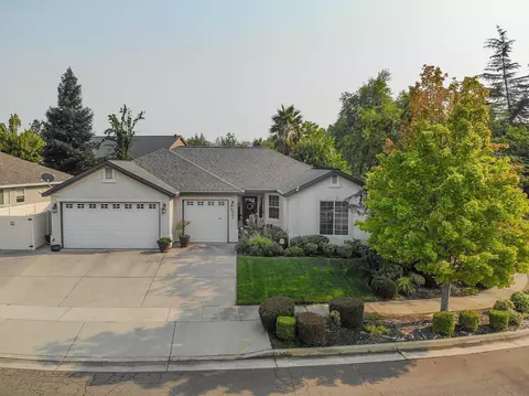 907 Leisha Ln, Redding, CA 96001 photo 1