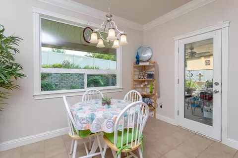 907 Leisha Ln, Redding, CA 96001 photo 7
