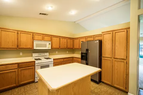 1938 Airstrip Rd, Redding, CA 96003 photo 10