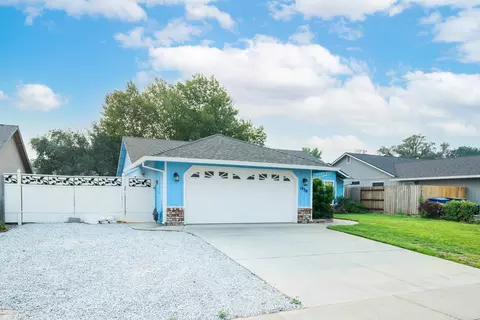 1938 Airstrip Rd, Redding, CA 96003 photo 2