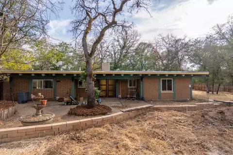 13575 Hilford Ln, Redding, CA 96003 photo 6