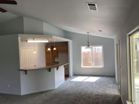 3459 Nathan Dr, Anderson, CA 96007 photo 4