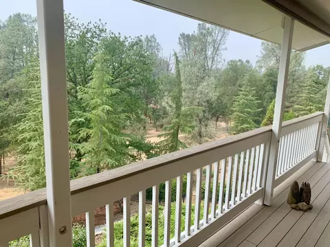 420 Franciscan, Redding, CA 96003 photo 23