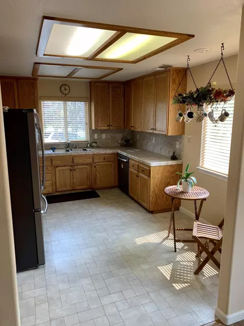 420 Franciscan, Redding, CA 96003 photo 26