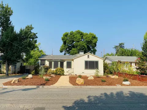 2446 Waldon St, Redding, CA 96001 photo 2