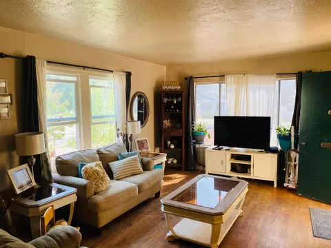 2446 Waldon St, Redding, CA 96001 photo 6