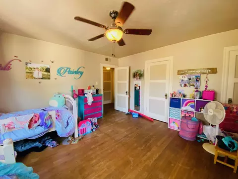 2446 Waldon St, Redding, CA 96001 photo 17