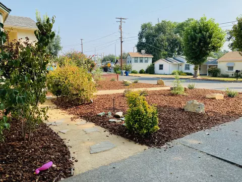 2446 Waldon St, Redding, CA 96001 photo 30