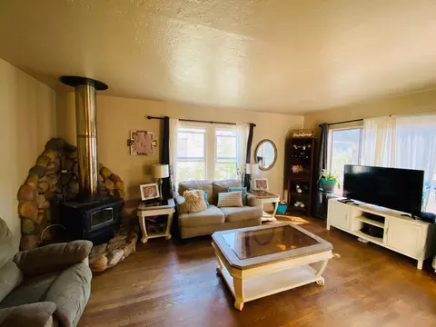 2446 Waldon St, Redding, CA 96001 photo 15