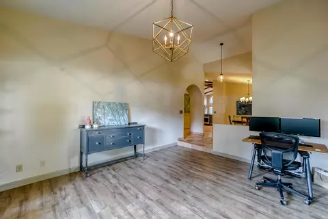 4220 Brittany Dr, Redding, CA 96002 photo 32