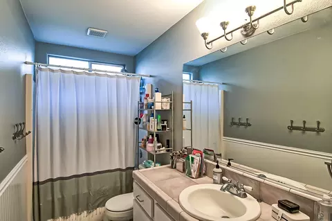 531 Reddington Dr, Redding, CA 96003 photo 26
