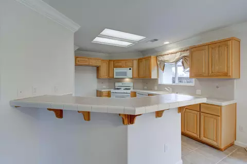 7715 Platinum Way, Redding, CA 96001 photo 16