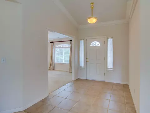 7715 Platinum Way, Redding, CA 96001 photo 8