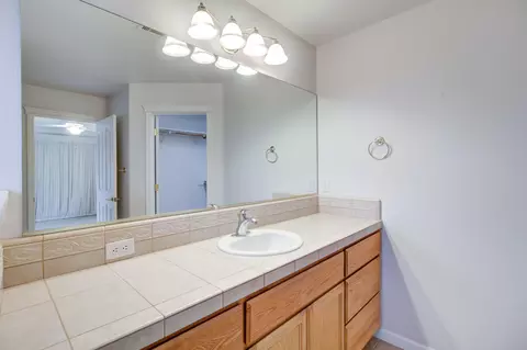 7715 Platinum Way, Redding, CA 96001 photo 28