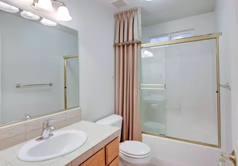 7715 Platinum Way, Redding, CA 96001 photo 22