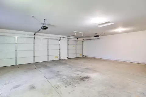 7715 Platinum Way, Redding, CA 96001 photo 31