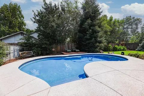 6576 Creekside St, Redding, CA 96001 photo 17