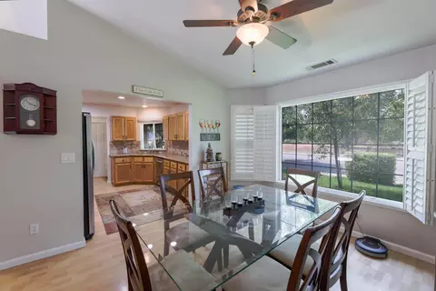 6576 Creekside St, Redding, CA 96001 photo 7
