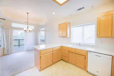 254 Franciscan Trl, Redding, CA 96003 photo 8