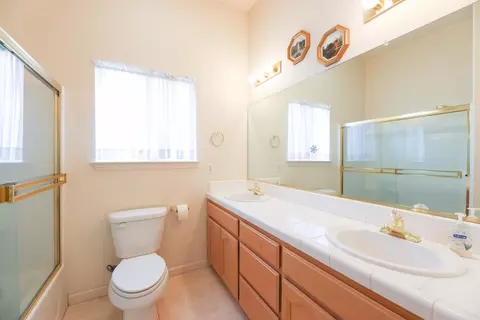 254 Franciscan Trl, Redding, CA 96003 photo 14