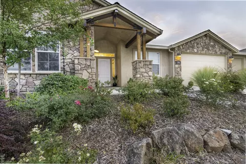 309 Stinson Loop, Redding, CA 96003 photo 2