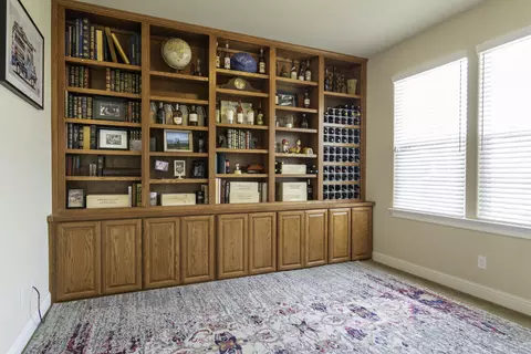 309 Stinson Loop, Redding, CA 96003 photo 13