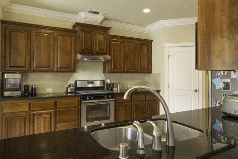 309 Stinson Loop, Redding, CA 96003 photo 7