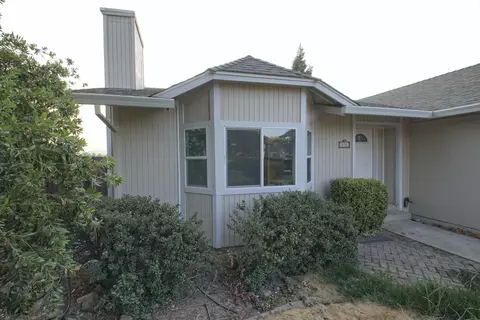 836 Springer Dr, Redding, CA 96003 photo 5