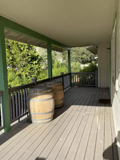 14873 Valley Vista Ct, Redding, CA 96003 photo 2