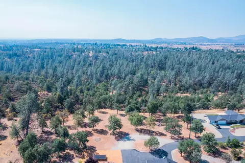 11427 Prosperity Ln, Redding, CA 96003 photo 14