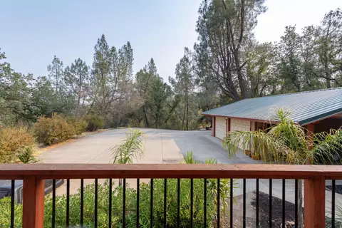 20554 Old 44 Dr, Redding, CA 96003 photo 12