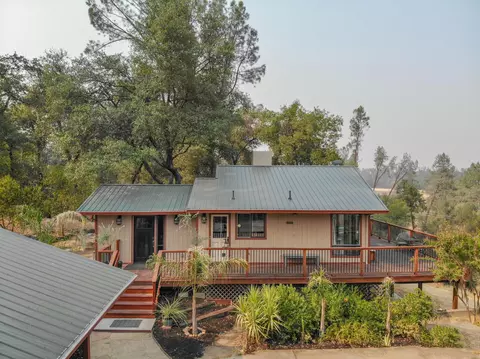 20554 Old 44 Dr, Redding, CA 96003 photo 2