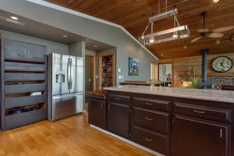 20554 Old 44 Dr, Redding, CA 96003 photo 24