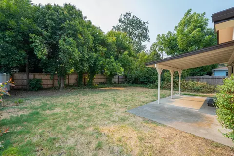 807 Coronado St, Redding, CA 96003 photo 7