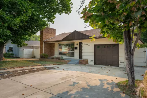 807 Coronado St, Redding, CA 96003 photo 1