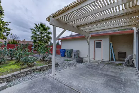 1150 Pineland Dr, Redding, CA 96002 photo 31