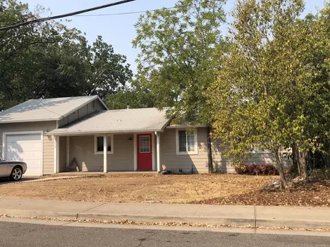 3096 Lawrence Rd, Redding, CA 96002 photo 1