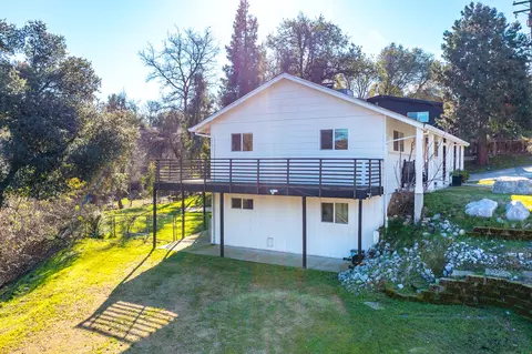605 Overhill Dr, Redding, CA 96001 photo 31