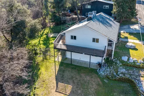 605 Overhill Dr, Redding, CA 96001 photo 32