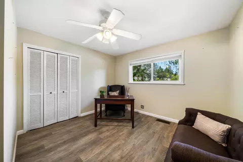1000 Royal Oaks Dr, Redding, CA 96001 photo 7