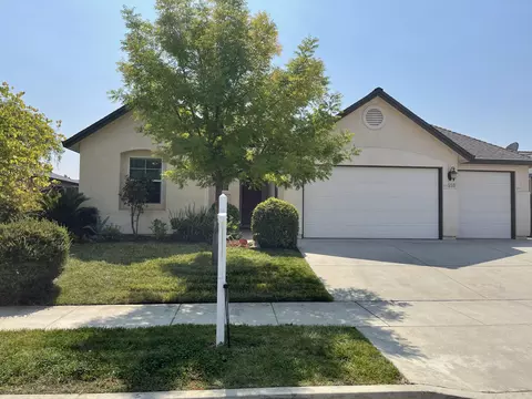 559 Grants Pass, Redding, CA 96003 photo 1